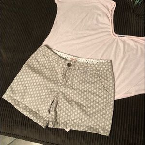 ‼️BOGO‼️Cute grey and white shorts